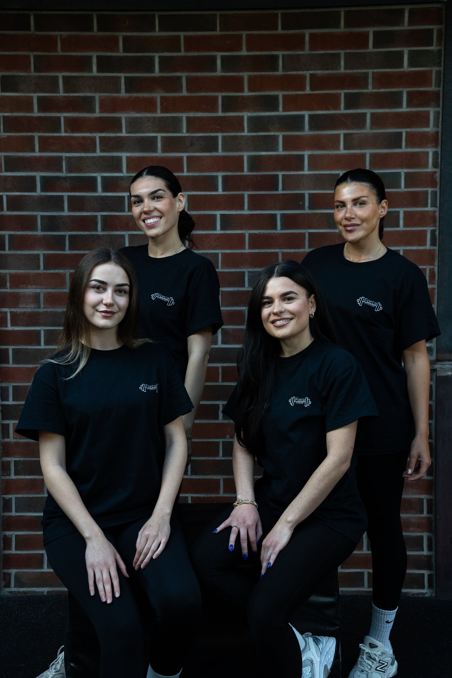 Albanische Frauen-Community 